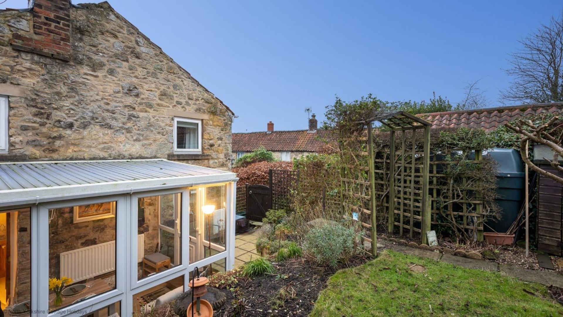 Picturesque Stone Cottage In The Heart Of North Yorkshire Village - Hideaway Cottage Esterno foto
